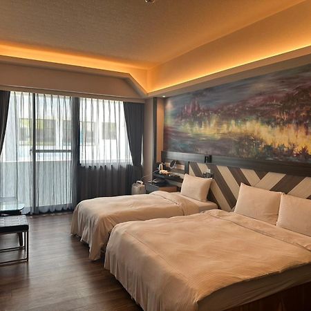Weifeng Boutique Business Hotel - Zhanqian Branch Pingtung Ngoại thất bức ảnh