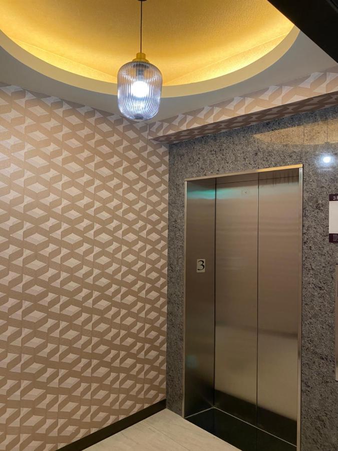 Weifeng Boutique Business Hotel - Zhanqian Branch Pingtung Ngoại thất bức ảnh