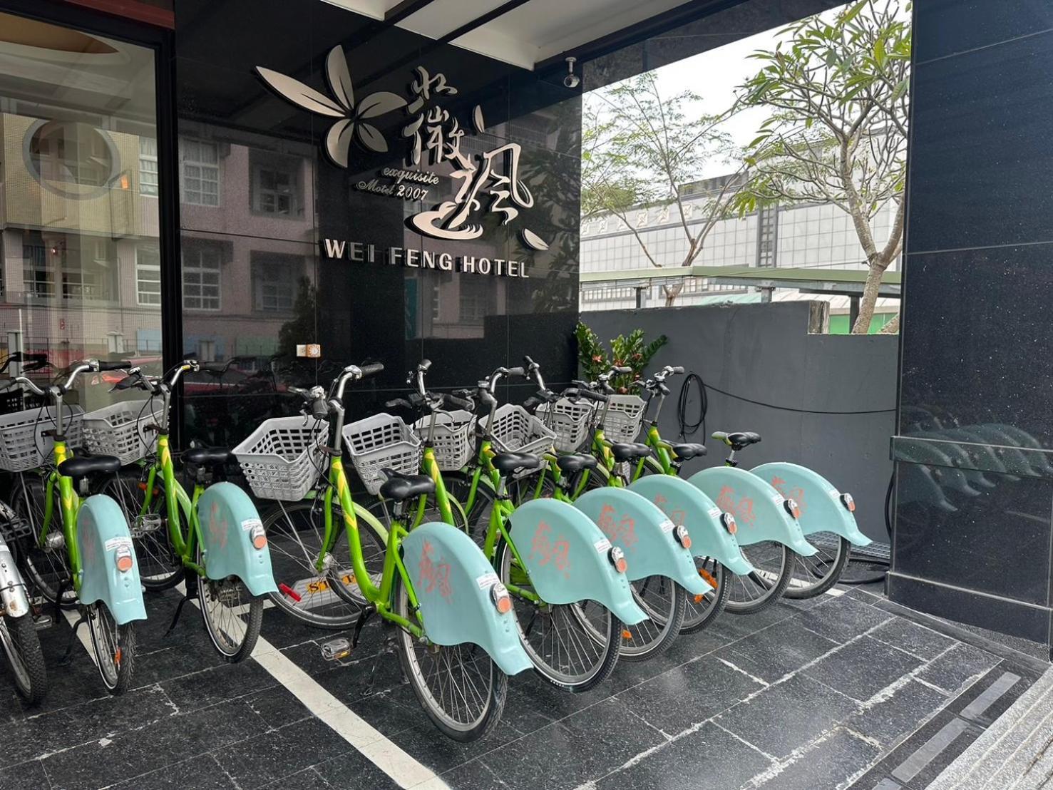 Weifeng Boutique Business Hotel - Zhanqian Branch Pingtung Ngoại thất bức ảnh